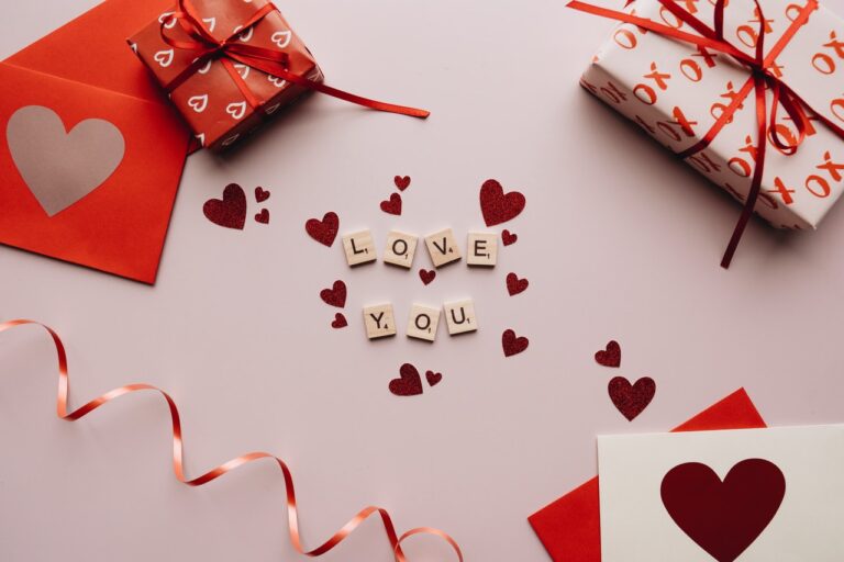 The Best Valentine’s Day Gifts For Tech Lovers