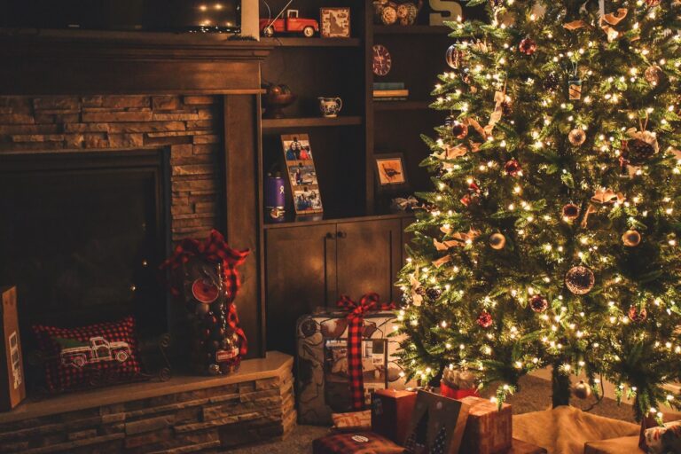 20 Of This Year’s Best Christmas Decorations And Accessories