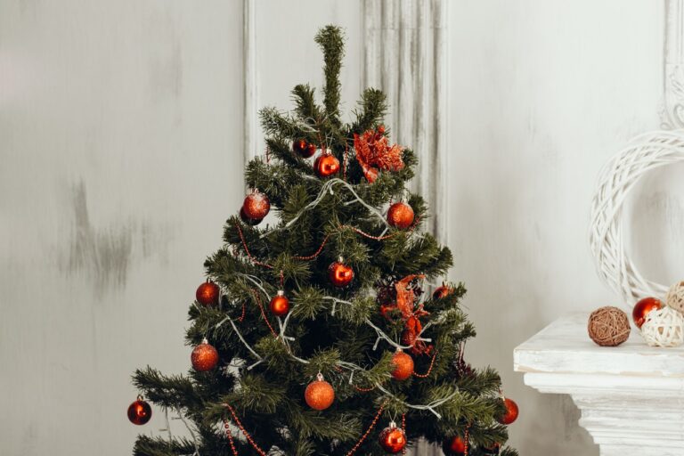 Our Guide To The Best Artificial Christmas Trees
