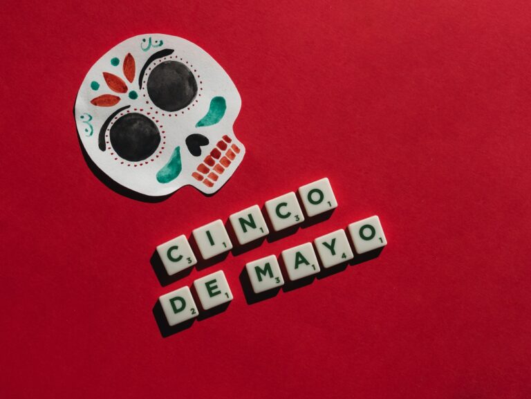 10 Cheap And Easy Cinco De Mayo Decorations